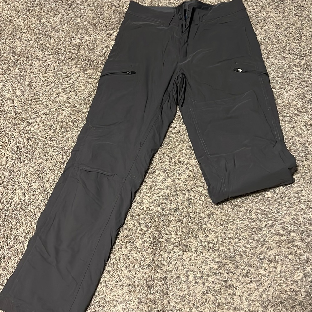 Eddie Bauer insulated pants. Men’s size 30x30. 29 inch inseam.